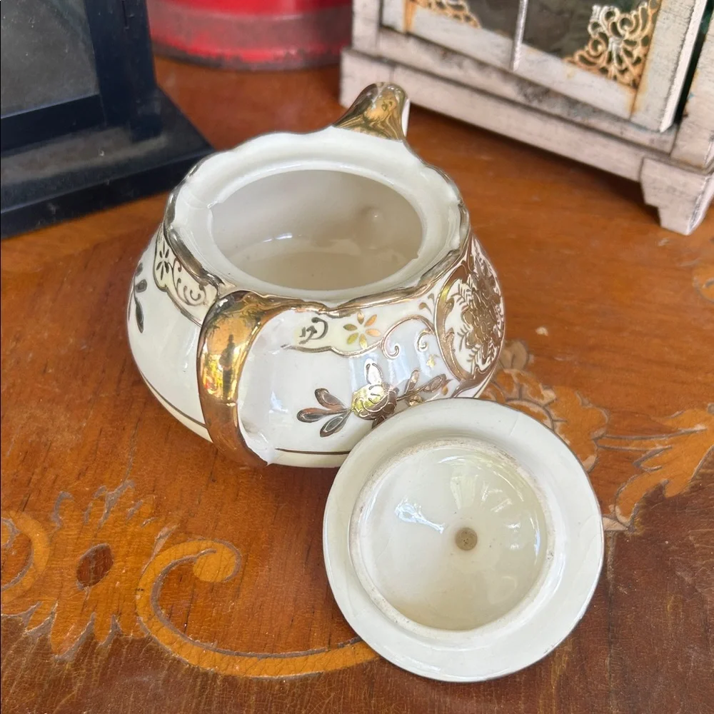 Vintage Moriyama Mori-Machi Porcelain Hand-Painted Floral Lidded Sugar Bowl